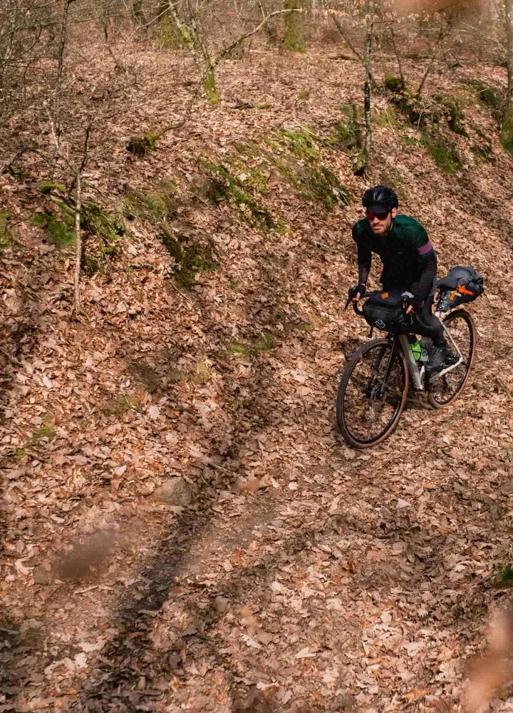 gravelman en forêt sur la GTMC