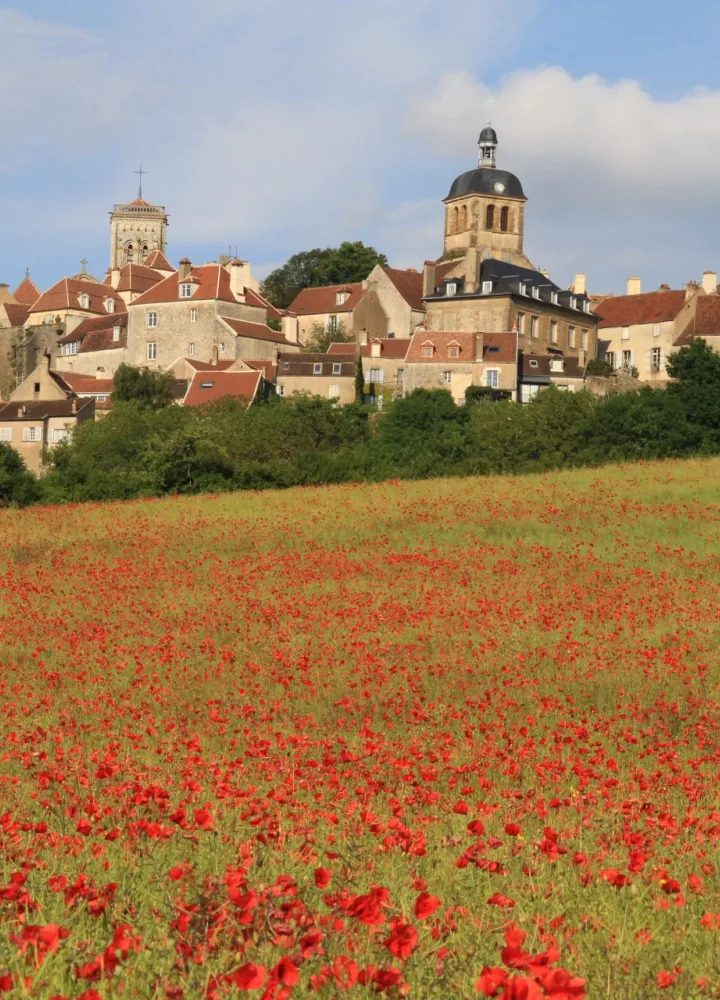 Village médiéval de Vézelay, proche d'Avallon