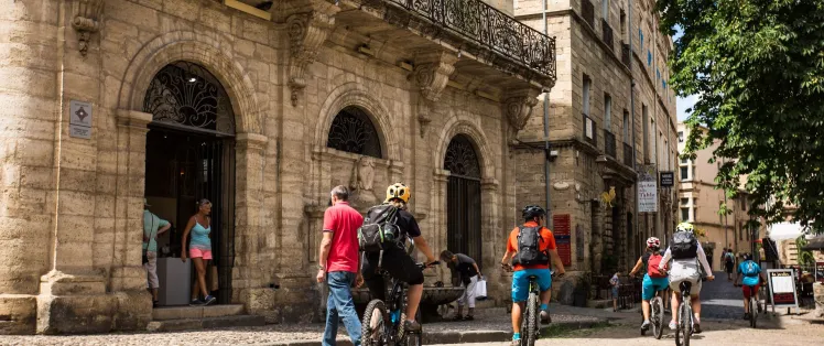 Arrivée à Pézenas à VTT 
