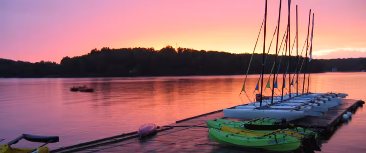 Coucher de soleil au lac des Settons