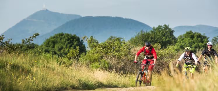 VTT dans la chaîne des Puys