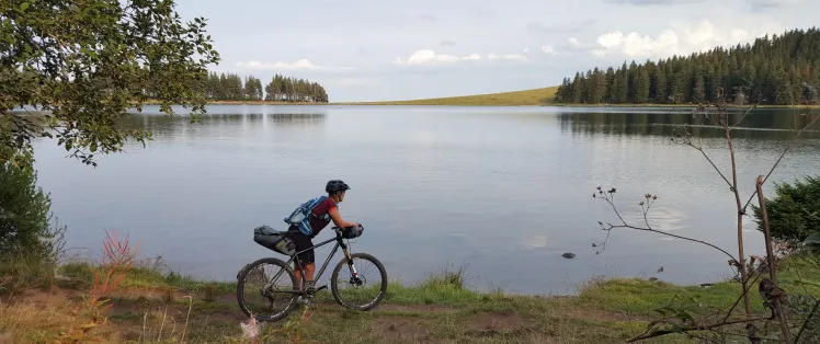 VTT au lac Servières