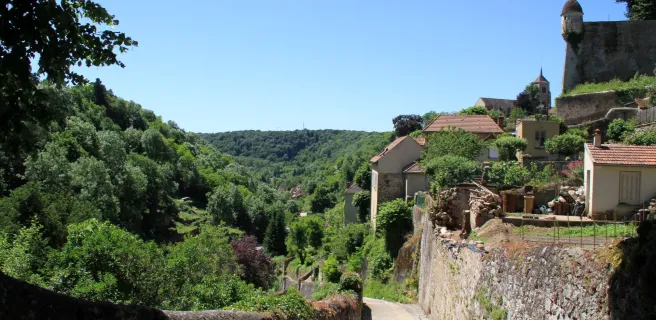 Panorama sur le Morvan à Avallon