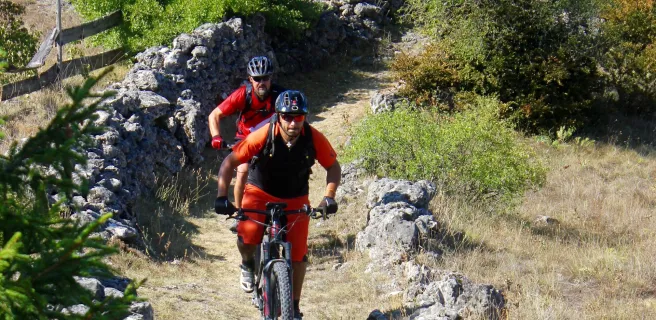 La Couvertoirade / Lunas