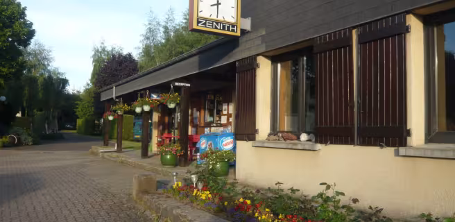 Camping des Dômes Nébouzat accueil