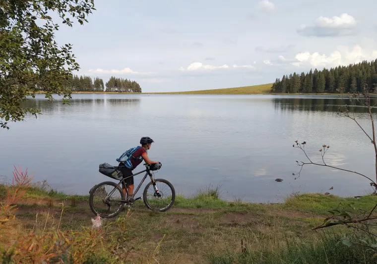 VTT au lac Servières