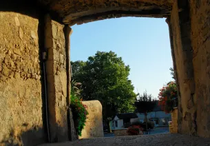 Soleil depuis un porche Bourbon-Lancy