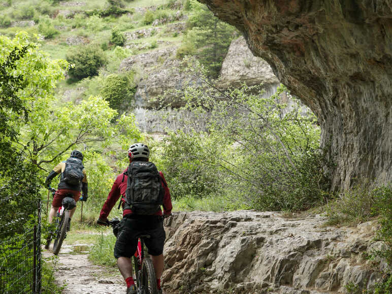 Dans les Gorges du Tarn à VTT sur la GTMC